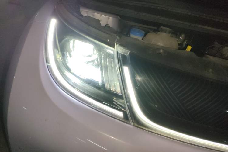 Used BYD Dolphin 2023 420 km Fashion Edition Right Front Headlight