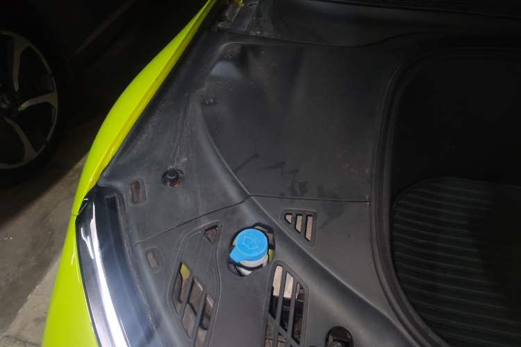 Used XPeng P7 2021 562E Pengyi Performance Edition Right Front Headlight