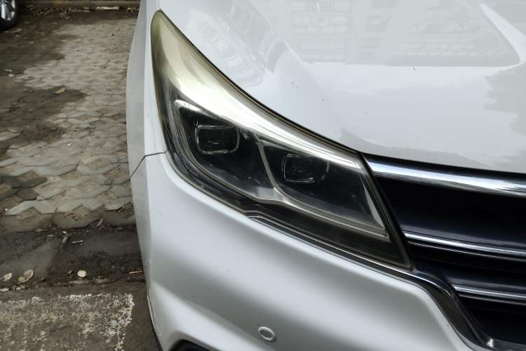 Used Baojun 730 2017 1.8L iAMT Prestige Version 7 Seats