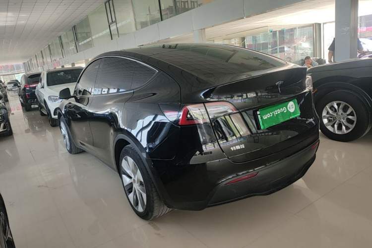 Used Tesla Model Y 2022 Rear-Wheel-Drive Version