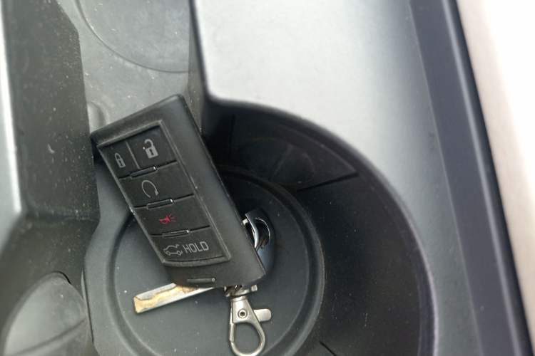 Used Cadillac XTS 2013 28T Luxury Model Vehicle Key