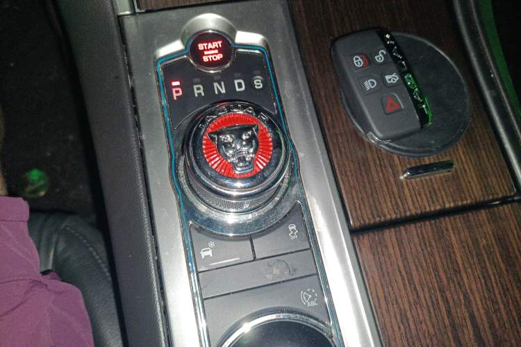 Used Jaguar XF 2015 XF 2.0T Prestige Edition