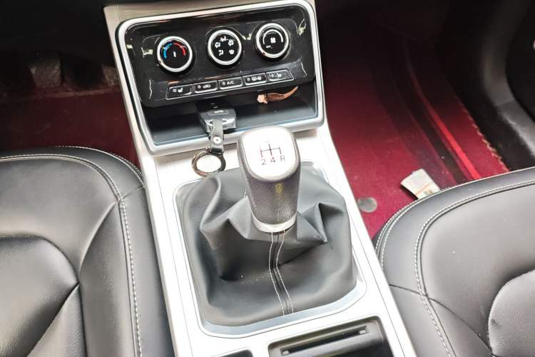 Used Bestune X40 2019 1.6L Manual Luxury Edition China VI Gear Lever
