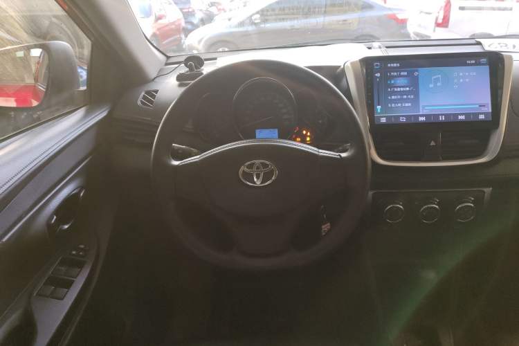 Used Toyota YARiS L Zhi Xuan 2016 Revised 1.5E CVT Charming Edition
