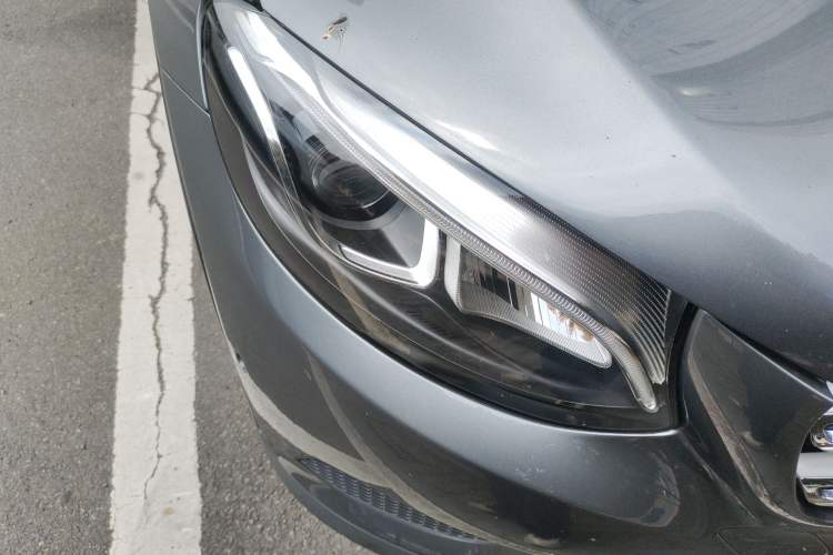 Used Mercedes-Benz GLC 2016 GLC 260 4MATIC Dynamic Edition Right Front Headlight