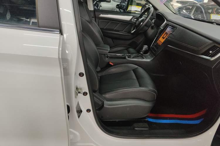 Used Roewe RX5 2020 20T Automatic 4G Connected Million Edition