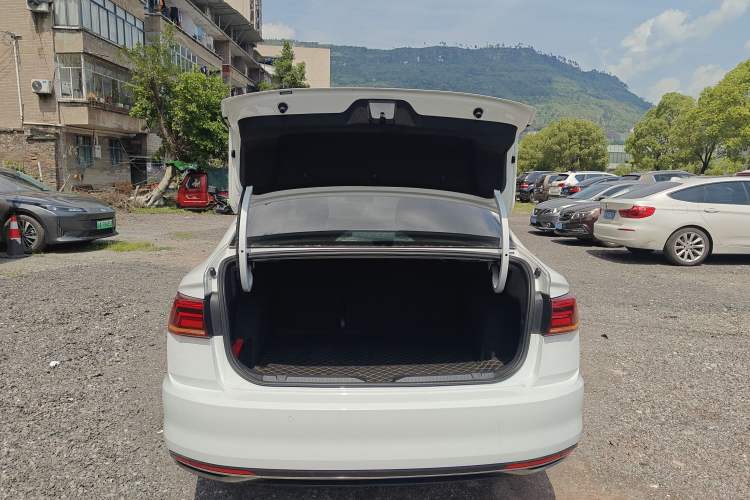 Used Volkswagen Bora 2020 Revised Version 280TSI DSG Elite Edition Trunk