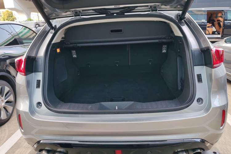 Used Wey VV7 2017 2.0T Flagship Model
