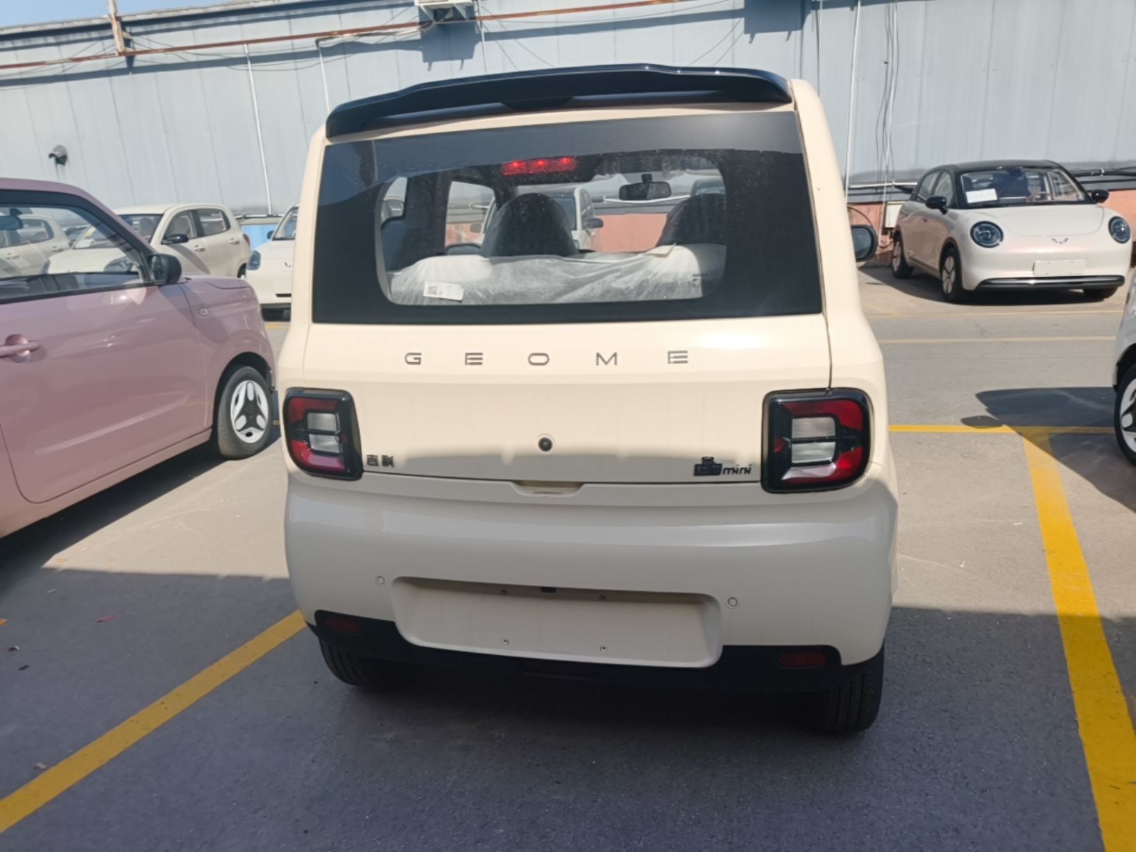 Geely Galaxy Panda 2025 210 km – Yuanqi Bear — снимка 5