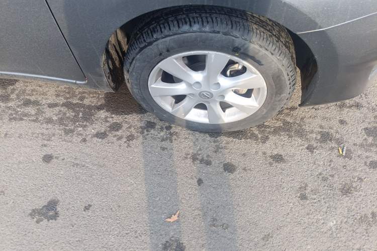 Used Nissan Tiida 2011 1.6L CVT Smart Version
