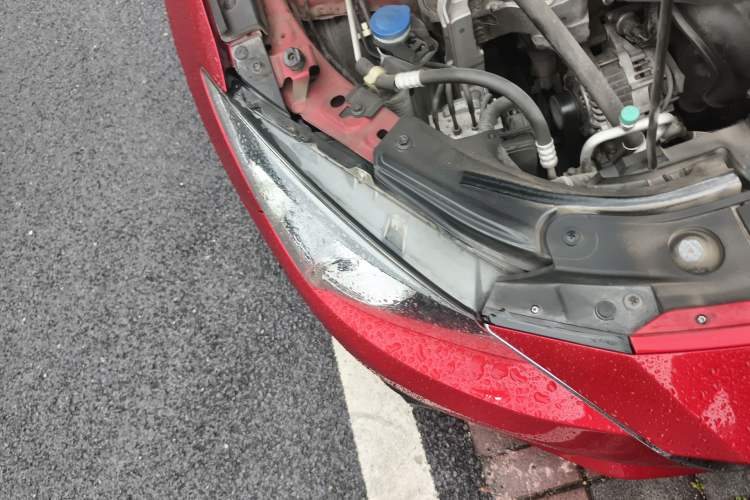 Used Mazda 3 Axela 2016 Sedan 1.5L Automatic Comfort Model Right Front Headlight