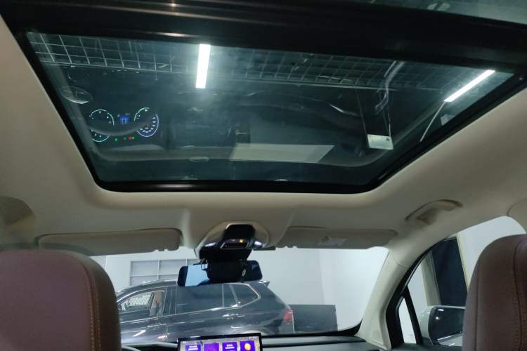 Used Geely Auto Haoyue 2022 1.8TD Automatic Prestige 7-Seater