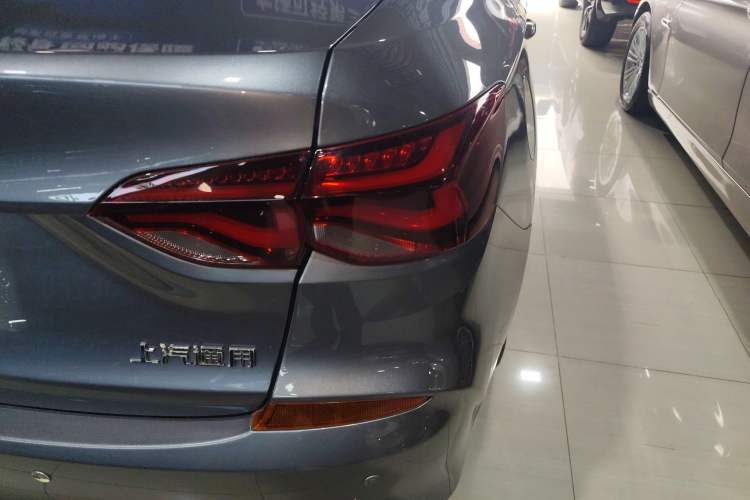 Used Chevrolet Monza 2020 320 Automatic Enjoyment Edition