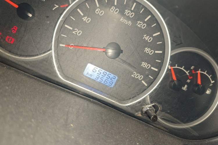 Used Wuling Hongguang 2018 1.5L Classic S Standard Model Odometer Close Up