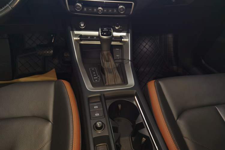 Used Audi Q3 2021 35 TFSI Fashionable and Elegant Model
