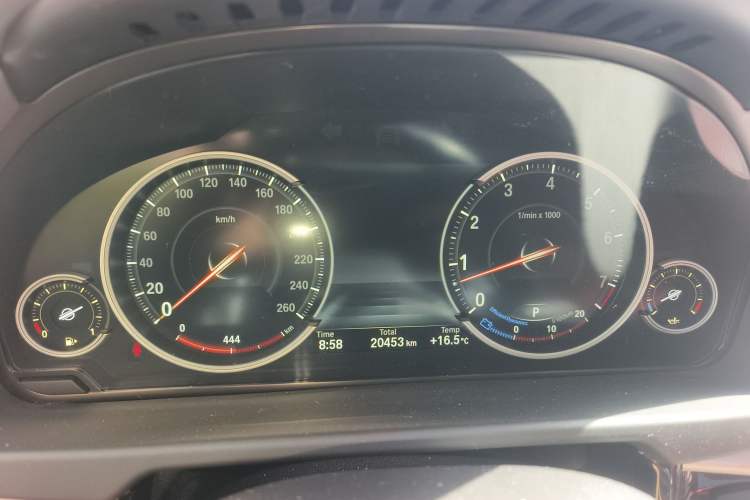 Used BMW X6 2016 xDrive35i Base Model Middle East Instrument Cluster