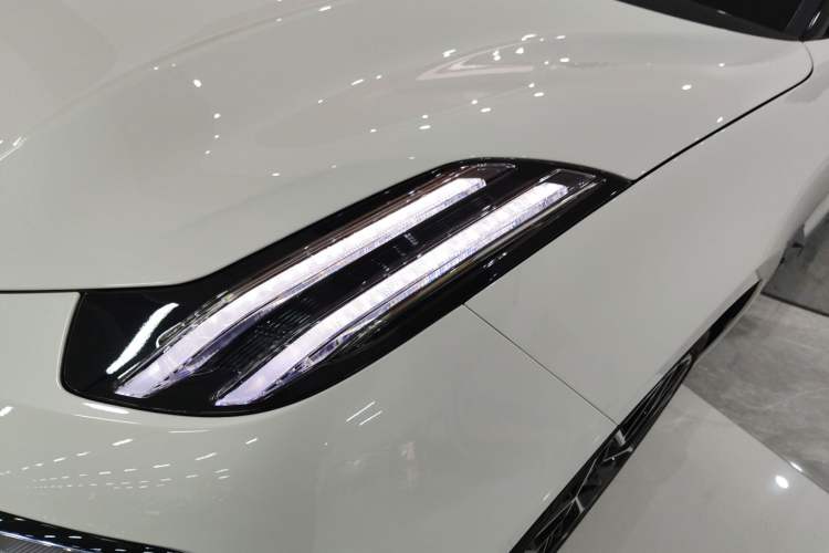 Used Zeekr 001 2026 Model 103° Four-Wheel Drive Ultra Version
