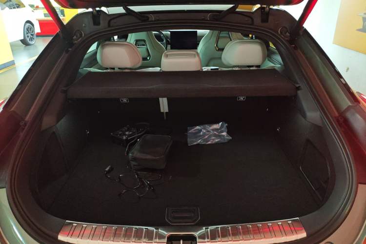 Used Zeekr 001 2024 WE Edition 100 kWh Rear-Drive Trunk