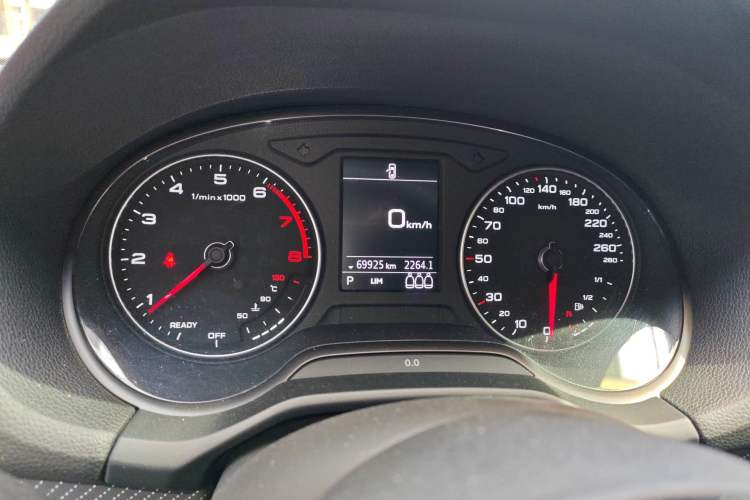 Used Audi Q2L 2018 35 TFSI Launch Exclusive Edition China VI Instrument Cluster