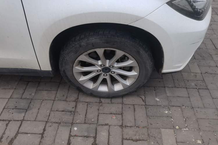 Used Haval H2 2016 Red-Label 1.5T Automatic Two-Wheel Drive Luxury Model
