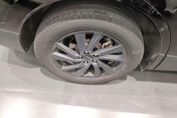 Used Chevrolet Equinox 2021 550T RS Smart Boundary-Pushing Edition