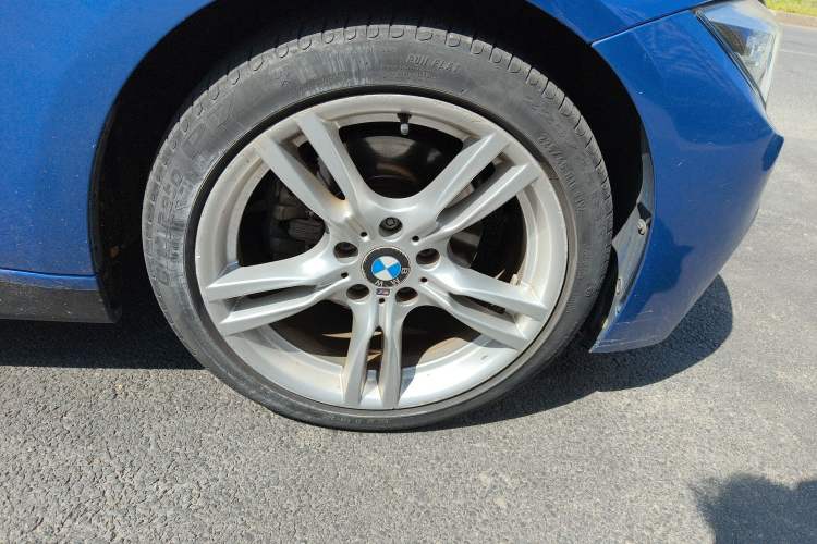 Used BMW 3 Series 2016 328i M Sport Exterior 7