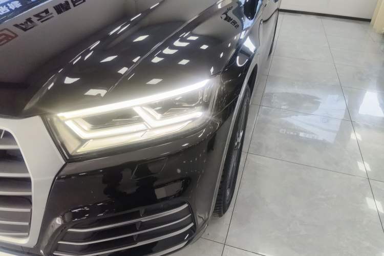 Used Audi Q5L 2020 Updated 40 TFSI Prestige Fashion Edition
