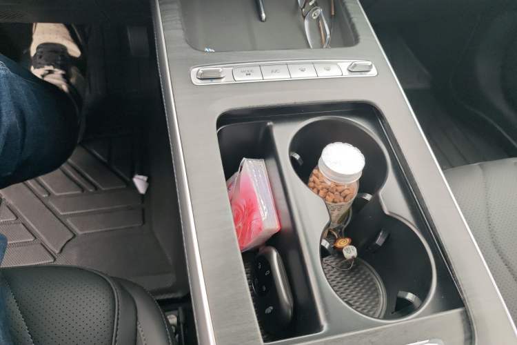 Used Chery Fengyun A8L 2025 1.5 TGDI 145 km Luxury Version
