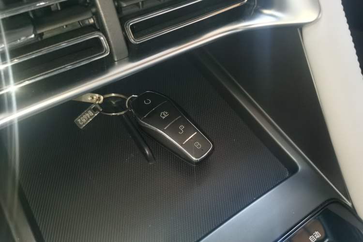 Used BYD Song PLUS New Energy 2025 DM-i 112KM Prestige Model Interior 1