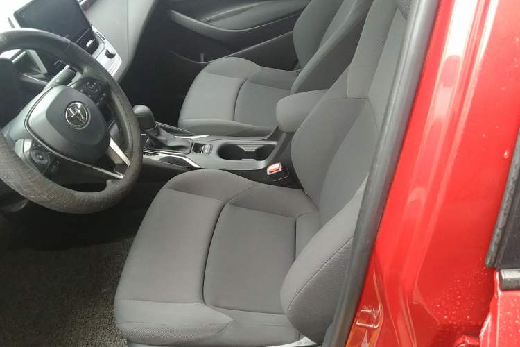 Used Toyota Levin 2019 185T CVT Luxury Edition China VI Standard Left Front Seat