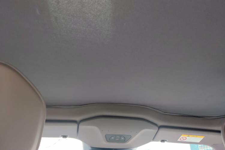 Used Avatr 06 2025 Max All-Electric Version Headliner