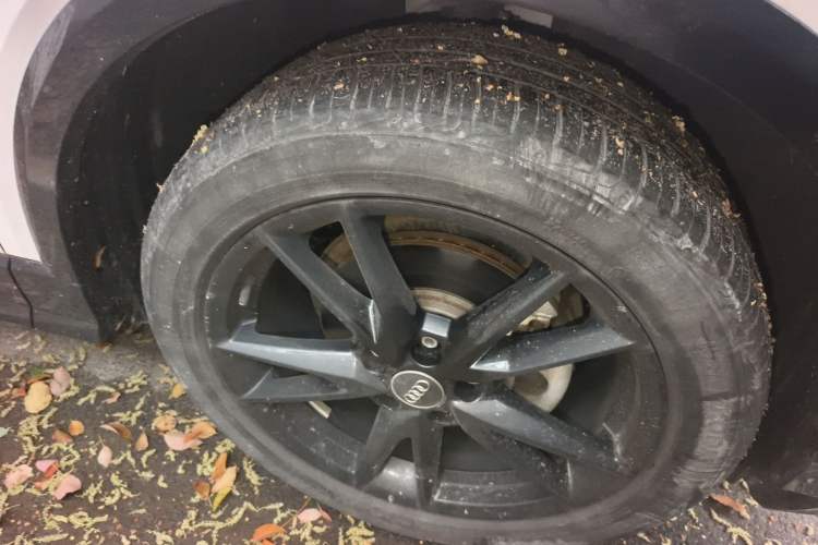 Used Audi Q2L 2020 35 TFSI Ambition Dynamic Edition Right Front Wheel Hub