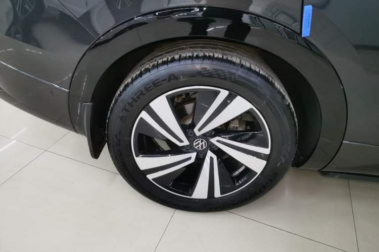 Used Volkswagen Tavendor 2023 380TSI Four-Wheel Drive R-Line Cruise Edition
