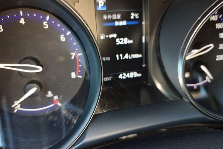 Used Toyota IZOA 2018 2.0L Yichi Version China VI Standard