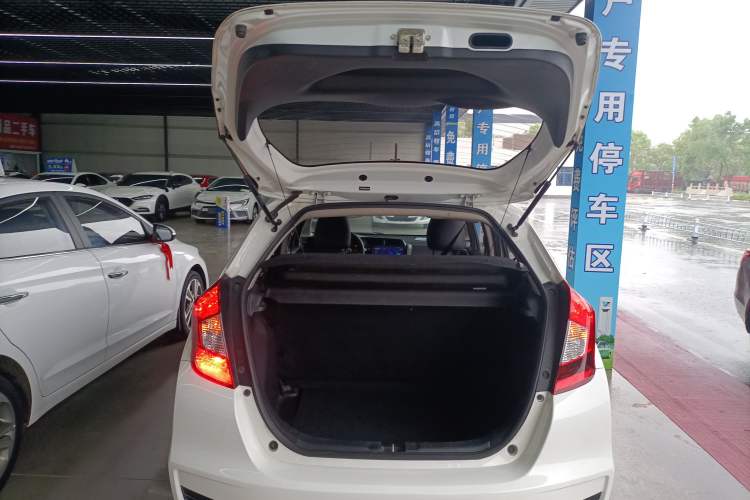 Used Honda Fit 2018 1.5L CVT Comfort Sunroof Version Trunk