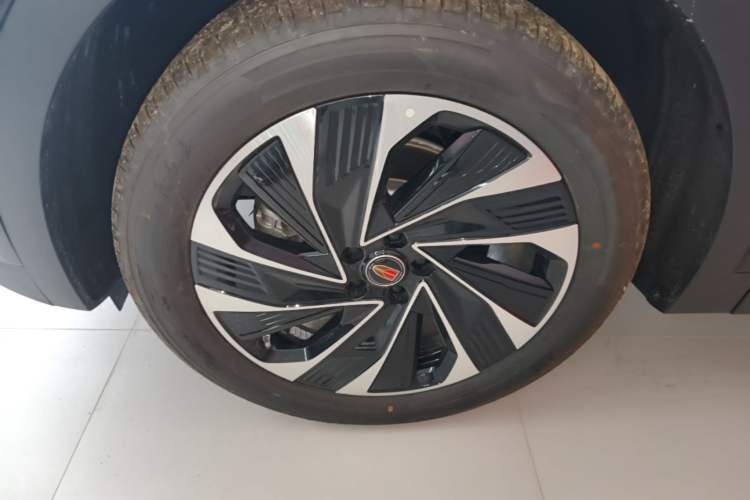 Used Hongqi HS7 PHEV 2024 2.0T PHEV Four-Wheel Drive Flagship Edition 6 Seats
