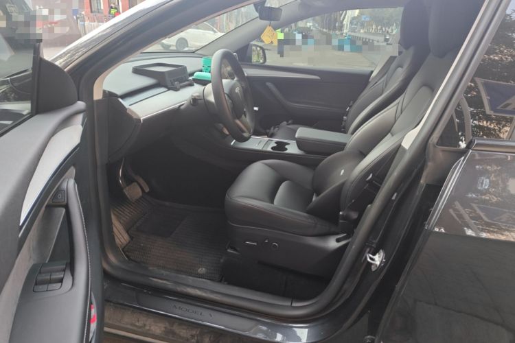 Used Tesla Model Y 2024 Rear-Wheel-Drive Version
