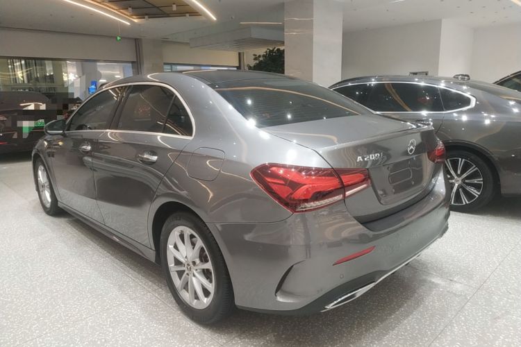 Used Mercedes-Benz A-Class 2021 A 200 L Sport Sedan Fashion Model
