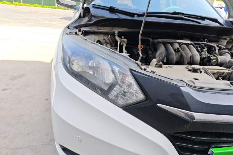 Used Honda Vezel 2017 1.5L CVT 2WD Comfort Model Right Front Headlight