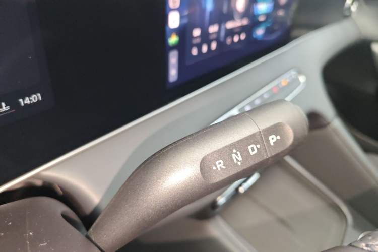 Used Roewe D7 2025 DMH 125km World Champion Edition Gear Lever