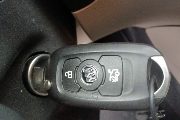 Used Buick Verano 2018 Sedan 15S Automatic Leading Model