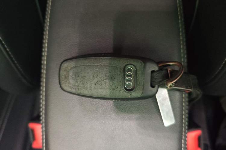 Used Audi Q4 e-tron 2024 40 e-tron Adventure Edition Interior 1