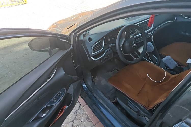 Used Buick GT 2021 Revised Version Flagship 1.5L Automatic Entry-Level Trim