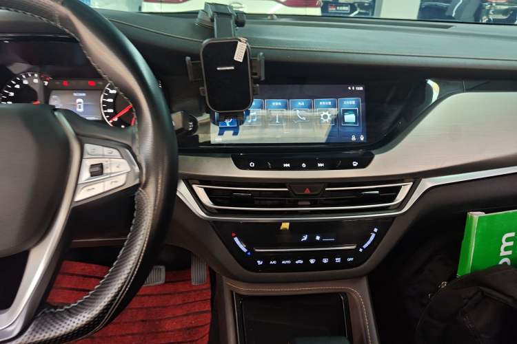 Used CHANGAN CS35PLUS 2019 1.6L Automatic Changlian Edition Audio And AC Panel