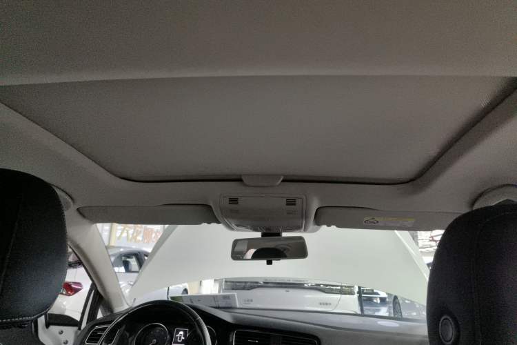 Used Volkswagen Golf 2020 200TSI DSG Comfortable and Ambitious Edition Headliner