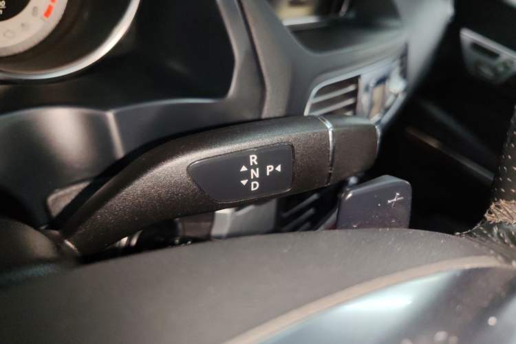 Used Mercedes-Benz E-Class 2016 E 200 Coupe Dynamic Edition
