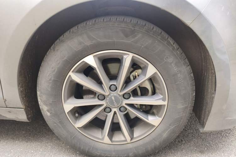 Used BYD Destroyer 05 2024 HONOR Edition DM-i 55KM Luxury Model
