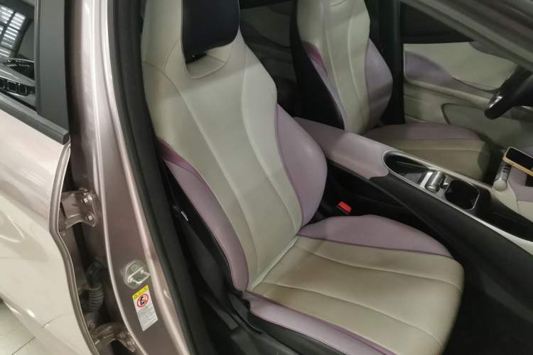 Used BYD Dolphin 2021 405 km Fashion Edition
