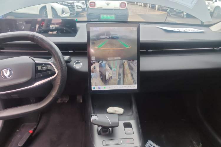 Used CHANGAN Eado DD 2023 Blue Whale NE 1.5T GDI DCT Luxury Edition Audio And AC Panel