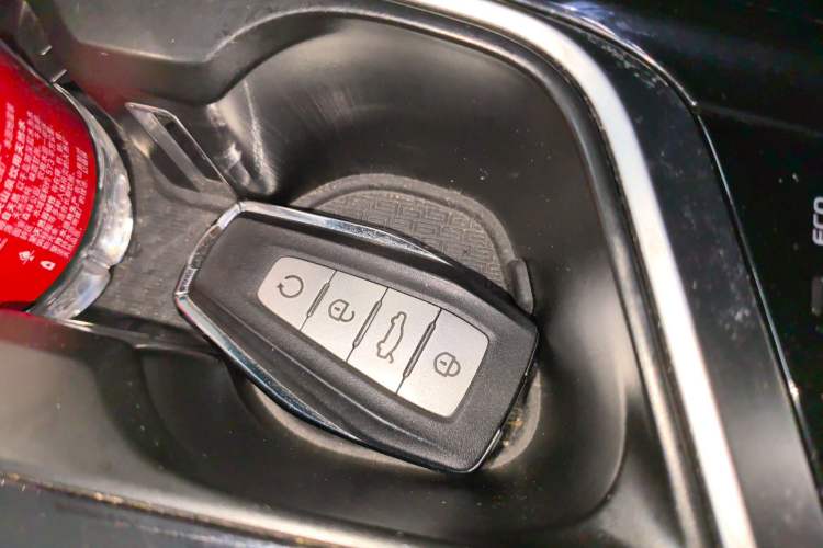 Used Geely Auto Emgrand GT 2020 Revised 1.8T Navigation Edition Vehicle Key